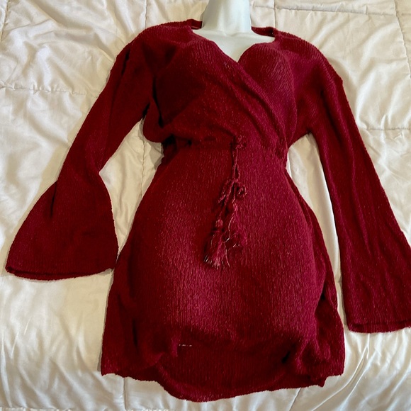 Beach / swim suit coverup - Picture 1 of 9